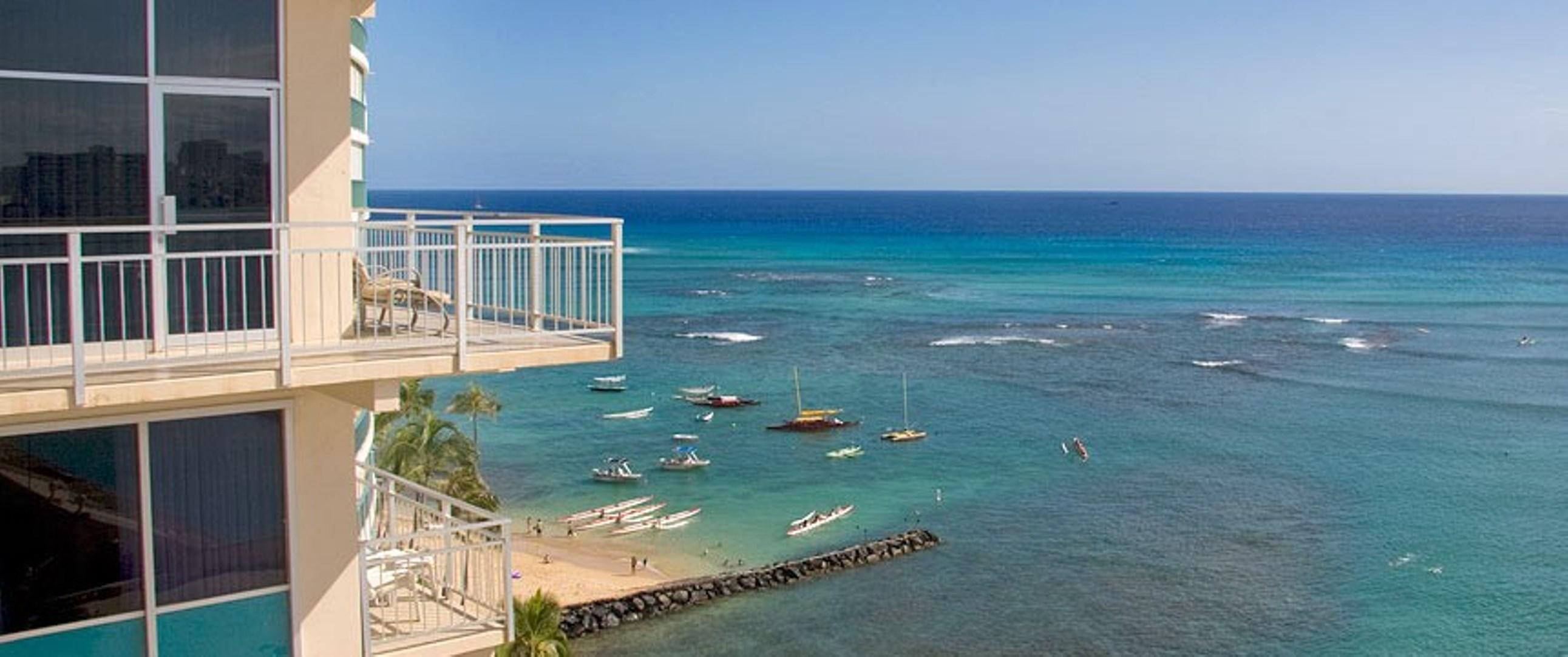 Kaimana Beach Hotel Honolulu Exterior photo